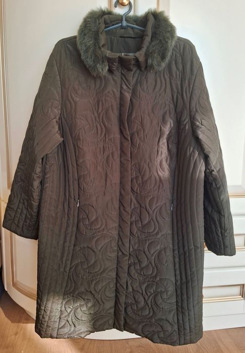 Демісезонне стьобане жіноче пальто на холодну осінь, р. 52 (XXL)