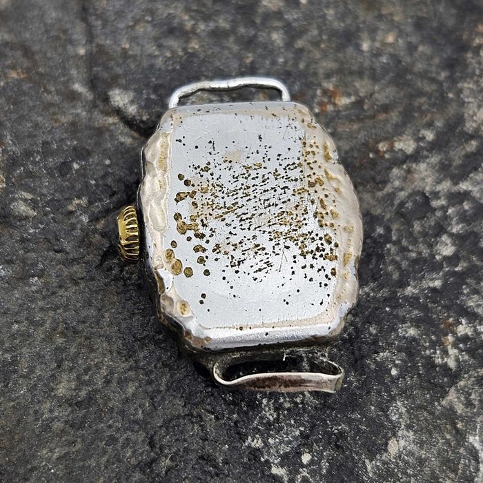 Stary Zegarek Damski ZARIA 16 Kamieni Mechaniczny Nakręcany Okazja!