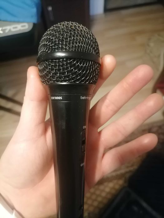 sprzet grajacy koncertowy, keyboard, glosniki , mikrofon, wzmacniacz