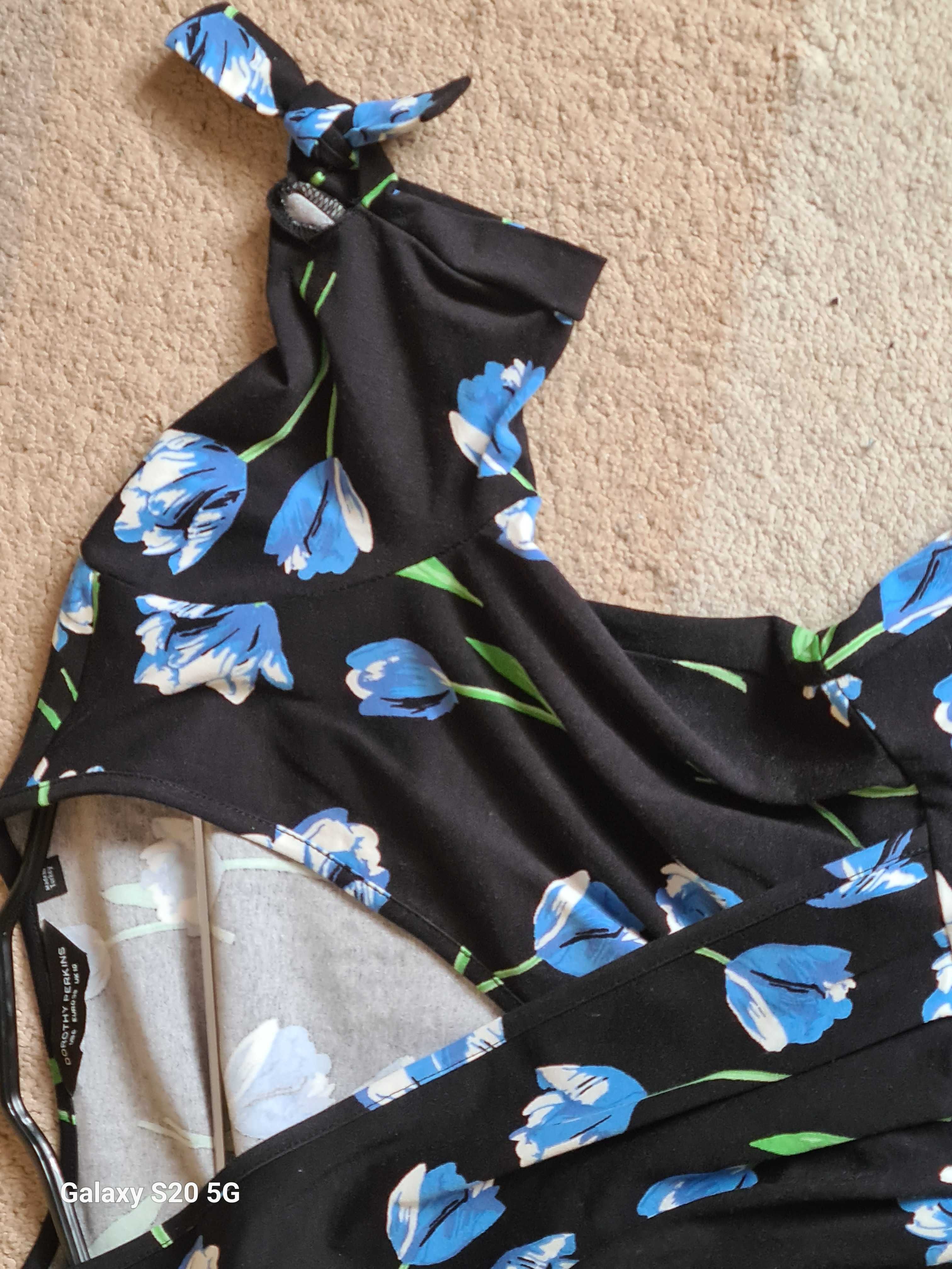 Sukienka Dorothy Perkins 38 czarna w niebieskie tulipany kopertowa