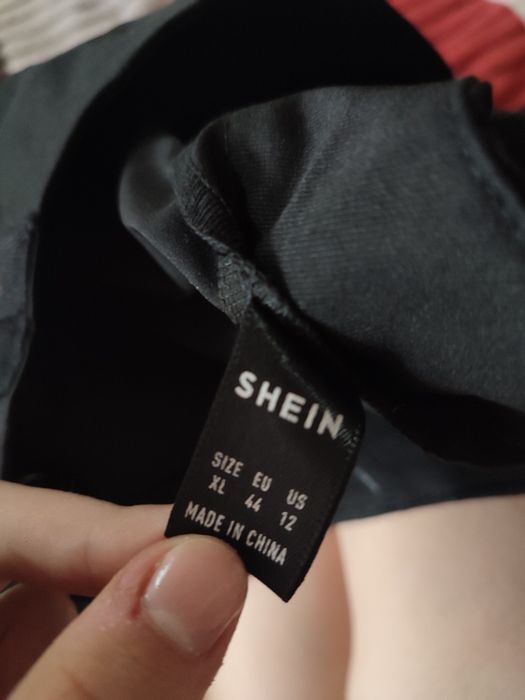 готичні неформальні штани