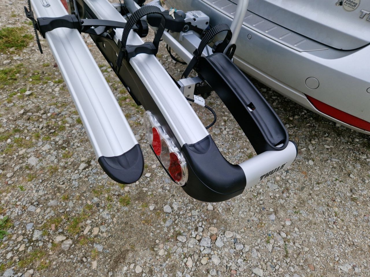 Bagażnik na 3 rowery Thule ec 908 super stan