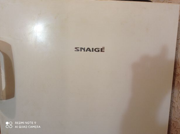 Холодильник 2 камерный  SNAIGE F 22 SM