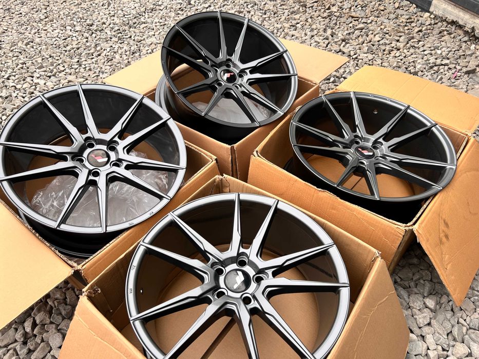 Japan Racing Різноширокі 10j-8.5j R20 5x114.3 JR21 титани литы диски
