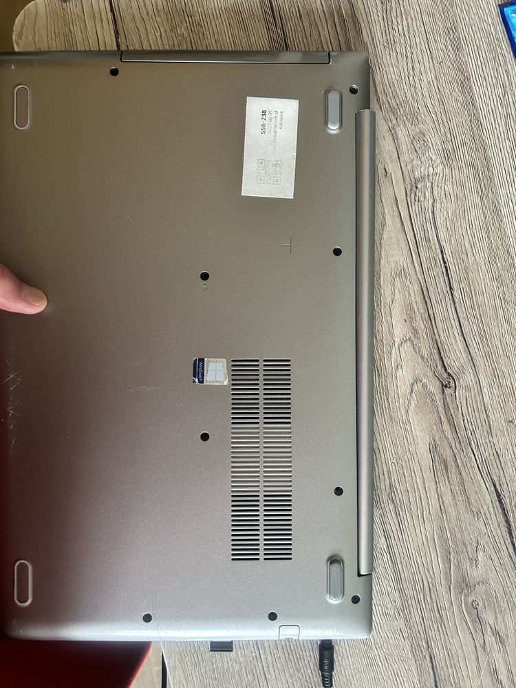 Lenovo ideapad 520