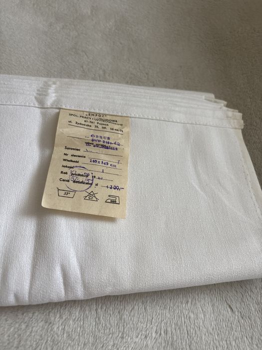 Obrus z czasów  PRL z kartką zakupu