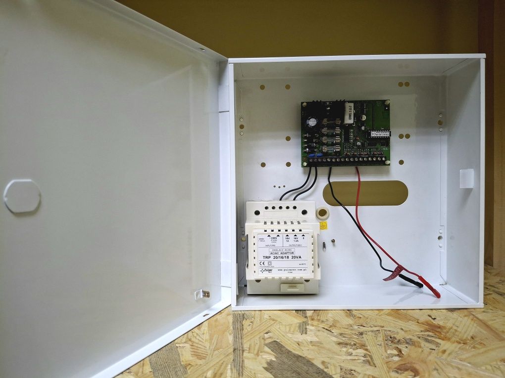 Безперебійний блок живлення Satel CA-6 ST-708 безперебійник сигналіза