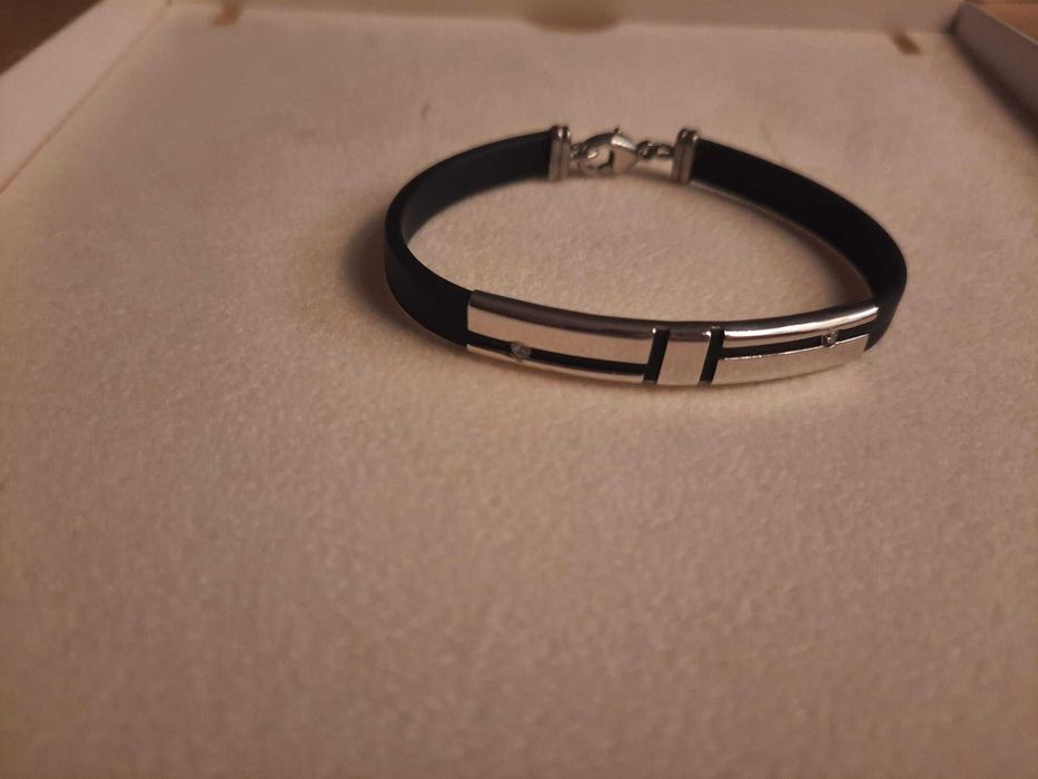 Pulseira de criança rapaz em prata e borracha - NOVA