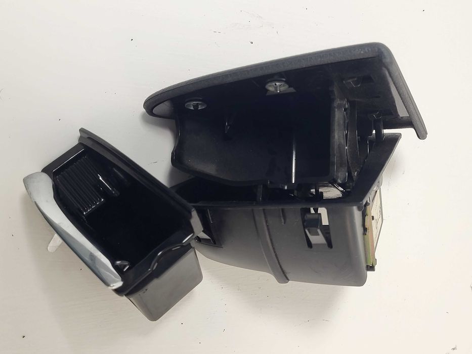 Cinzeiro traseiro esquerdo para Mercedes Classe E W211