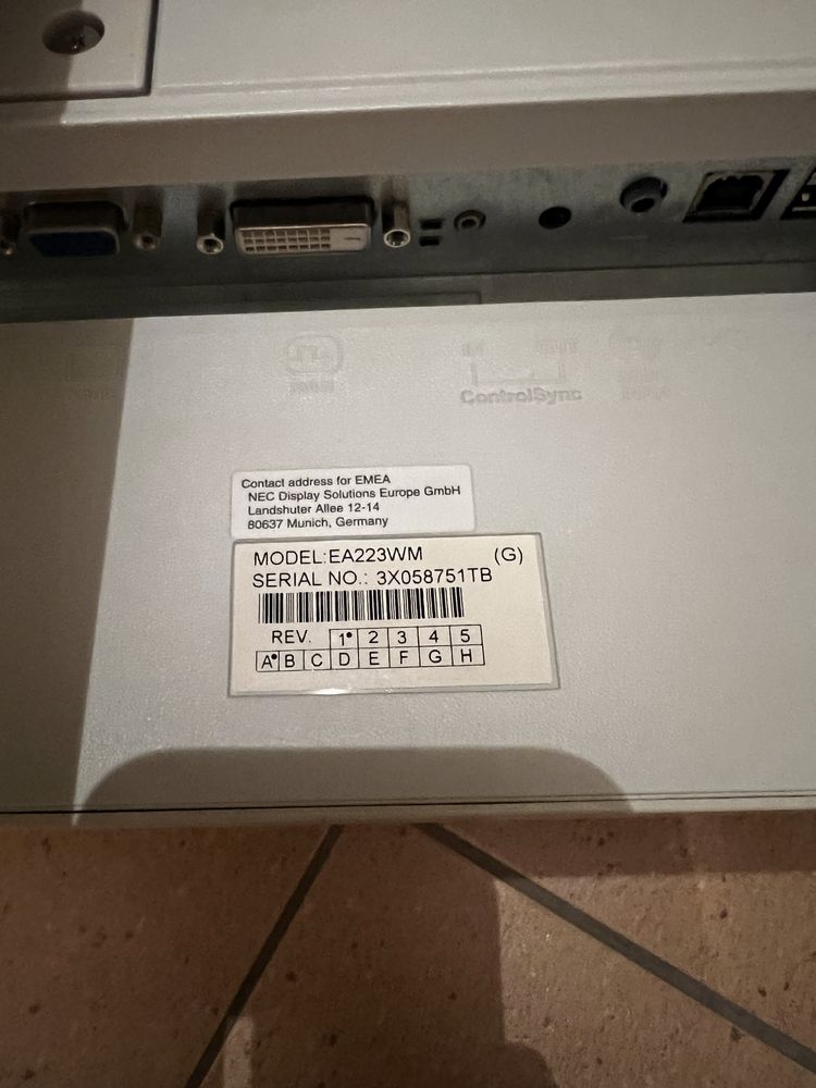 Monitor NEC EA223WM biały 22”