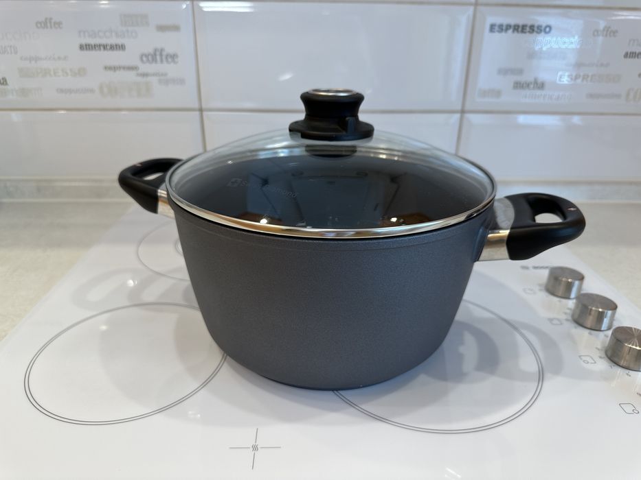 Сотейник каструля Swiss Diamond 5,2 л 24 см з кришкою