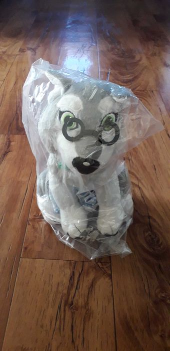 Nowa oryginalnie zafoliowana maskotka Wilk Rodowita Babcia