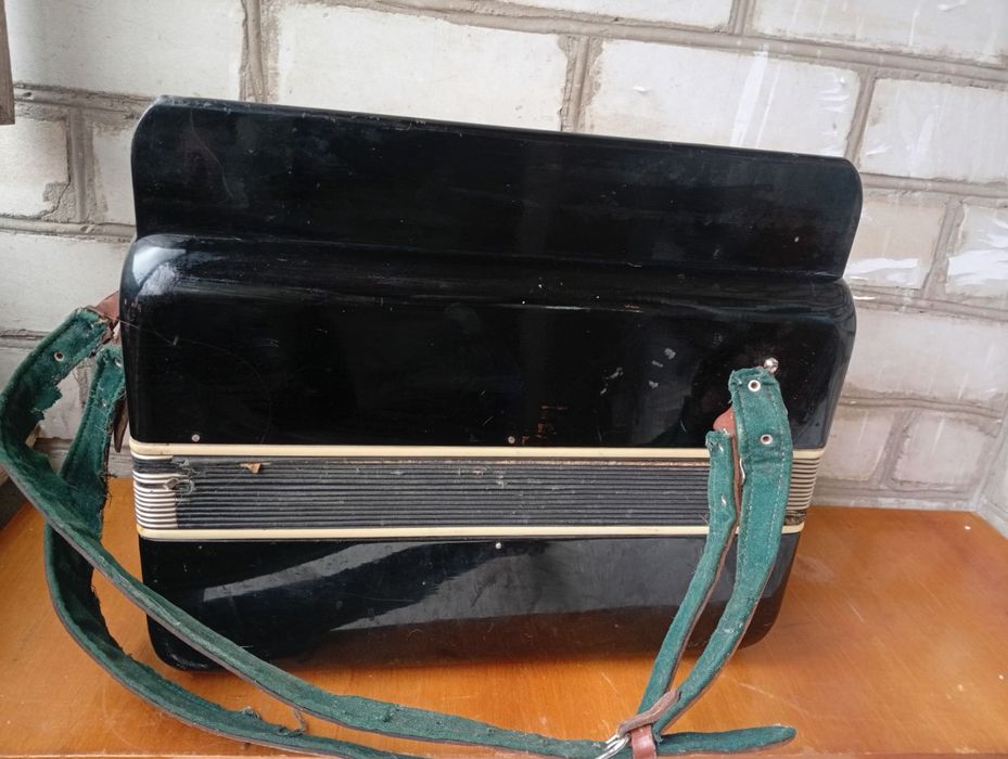 Баян Солист под реставрацию