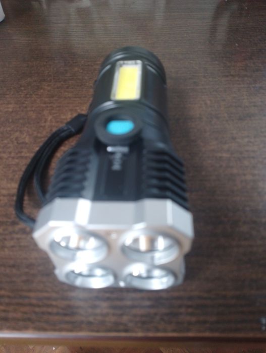 Світлодіодний ручний ліхтарик  ANYICE