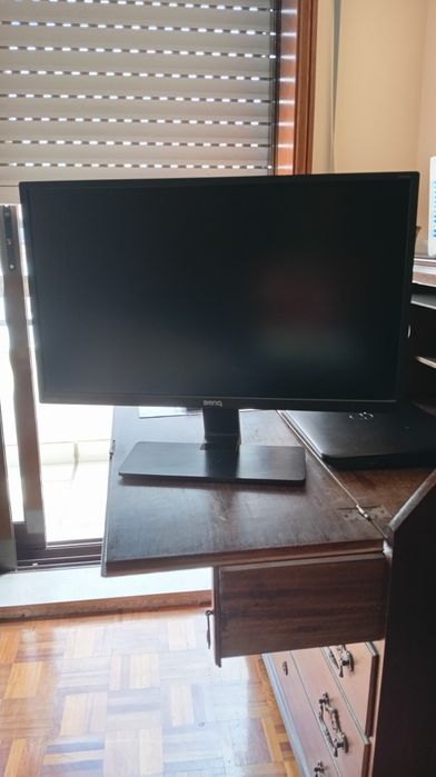 Monitor Benq 24"