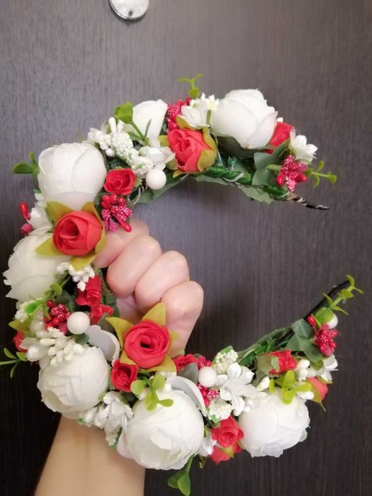 Віночок обруч на голову з квітами святковий обідок для волосся