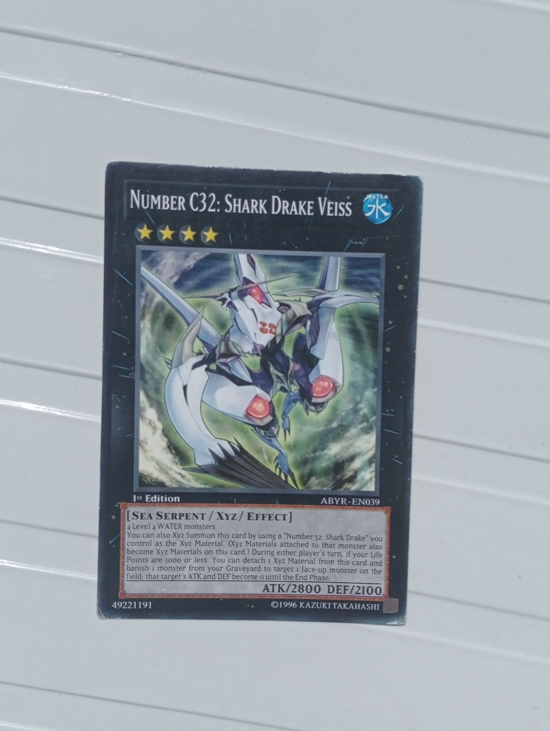 Carta Yu-Gi-Oh "Number C32: Shark Drake Veiss"