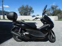 Honda pcx 125      8.6 kw