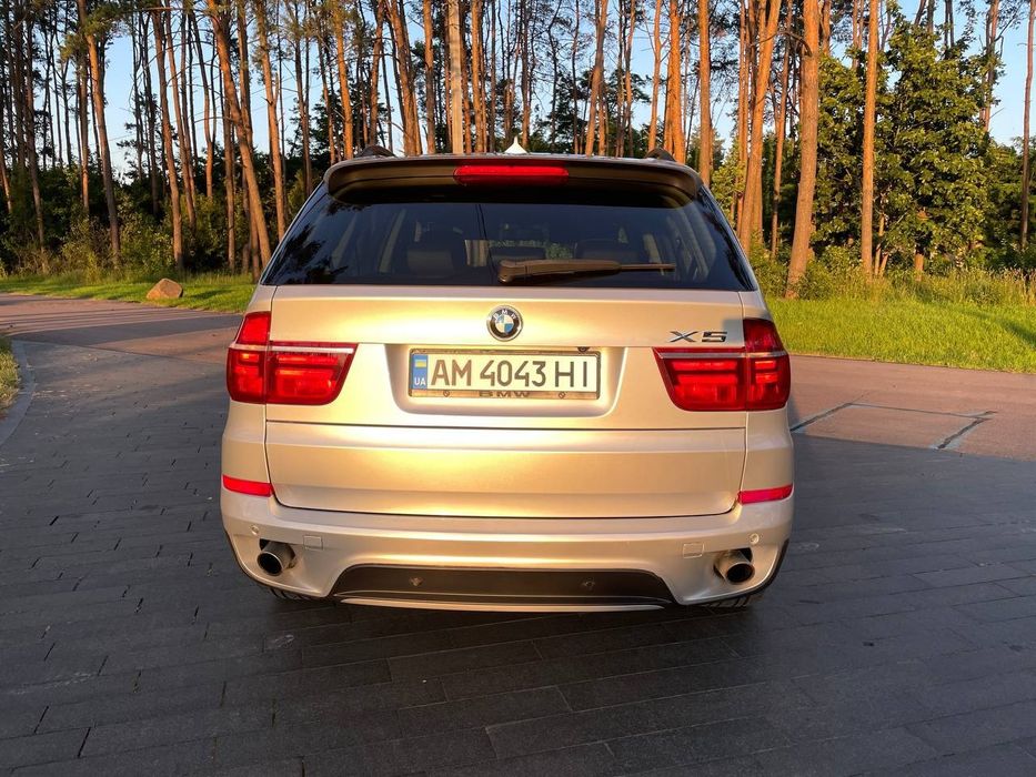 BMW X5 2012 3.0 b