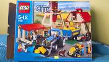 LEGO CITY 7637 Farma + 7566 Rolnik