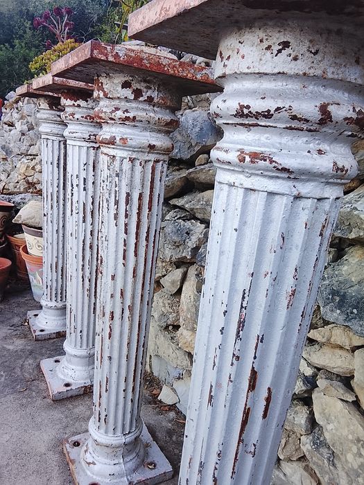 Colunas victurianas ferro fundido