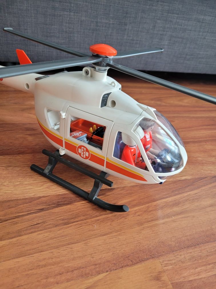 Playmobil helikopter medyczny zestaw 6686