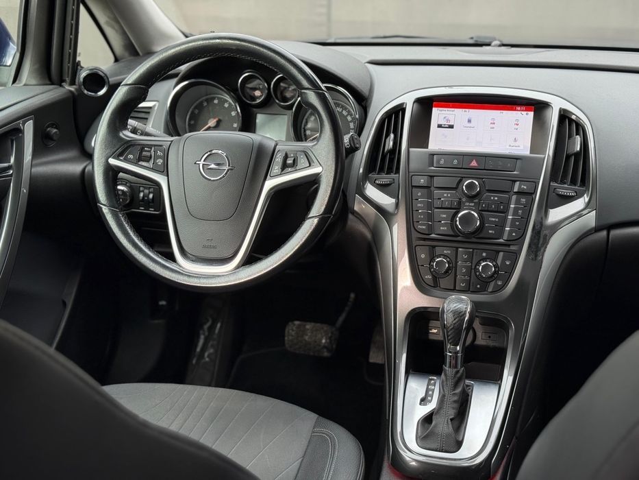 Opel Astra Automático