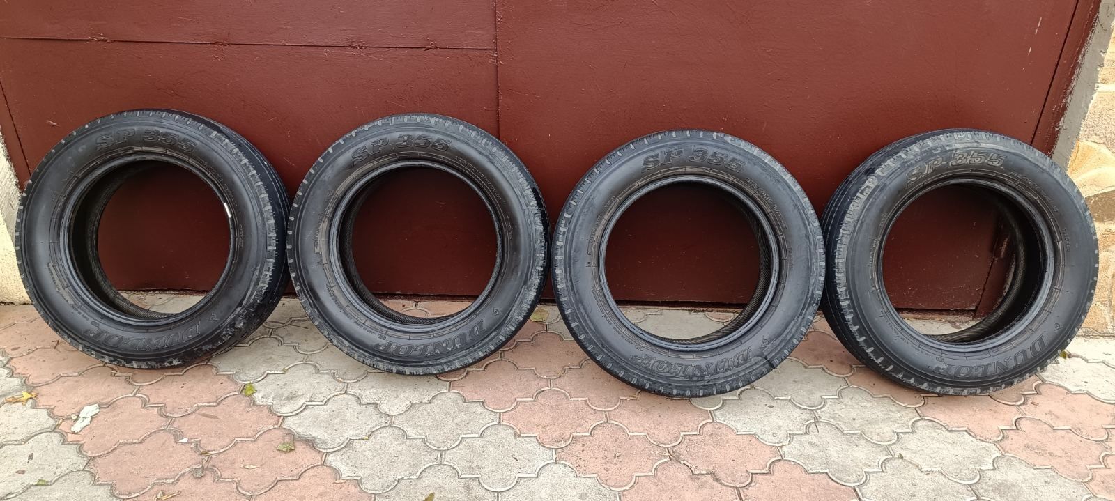 В продаже Dunlop