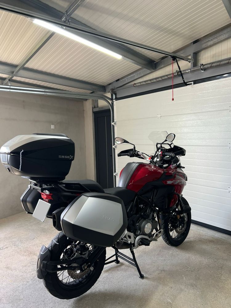 Benelli TRK502X Vermelha