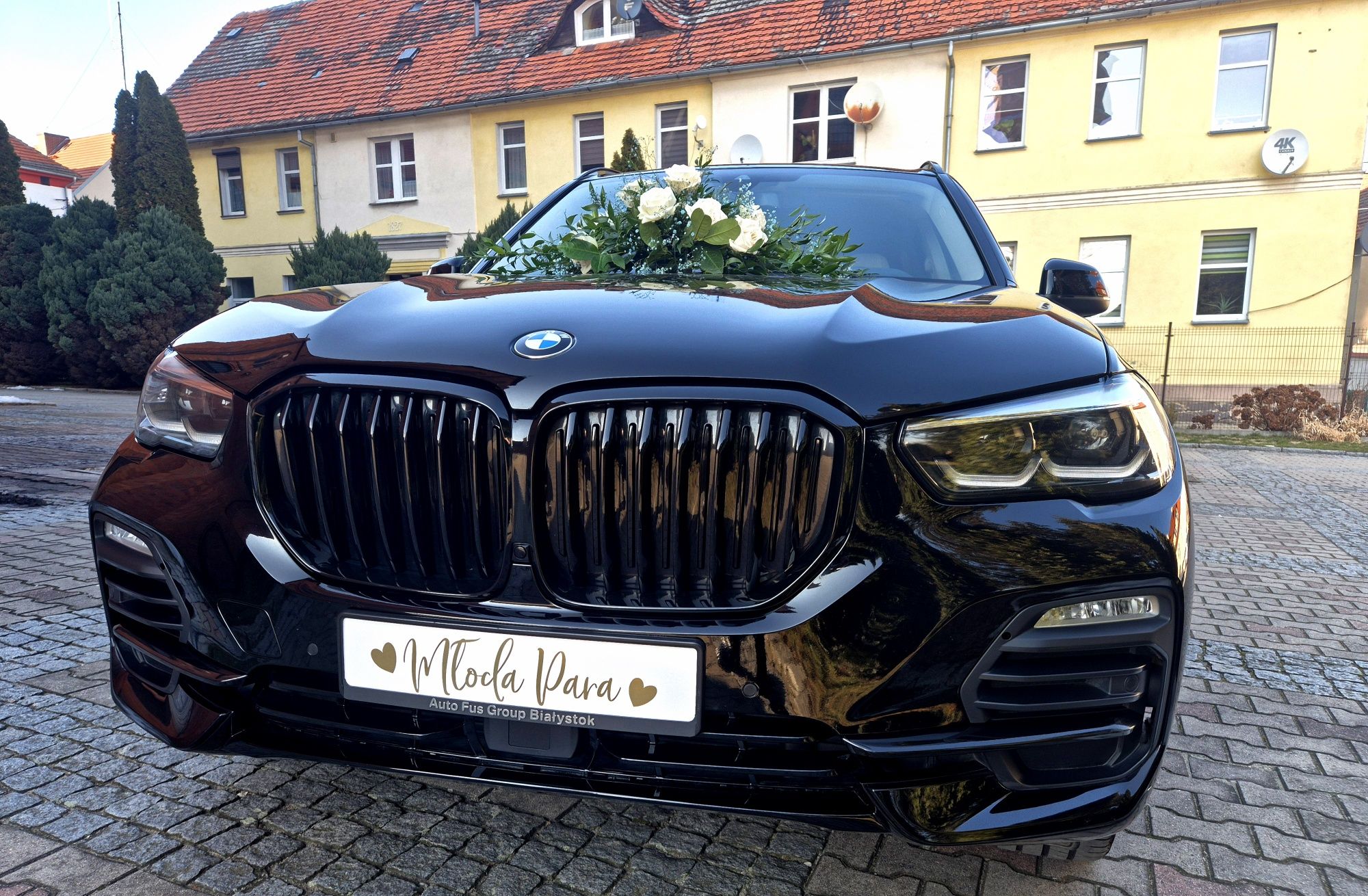 Auto do ślubu, Transport BMW X5 G05 czarne z jasnym środkiem Wrocław