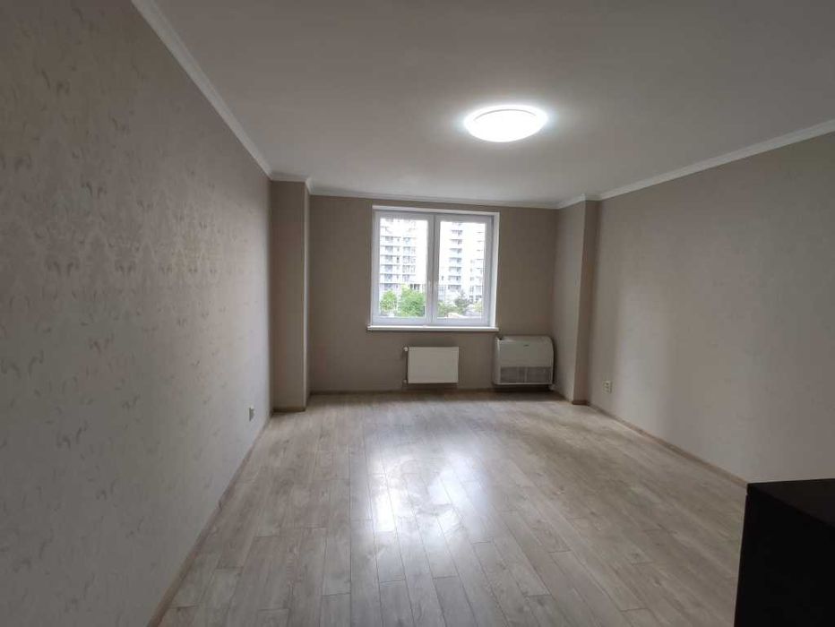 Продаж 4-к квартири. Раїси Окіпної, 8. 3 пов. Русанівка. Лівобережна