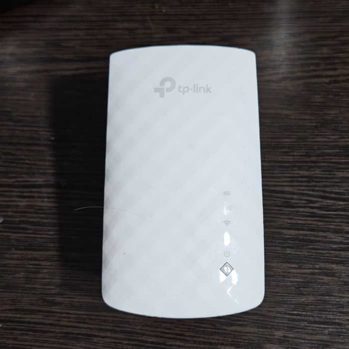 TP-Link RE200, дводіапазонний підсилювач Wi-Fi сигналу стандарту AC750