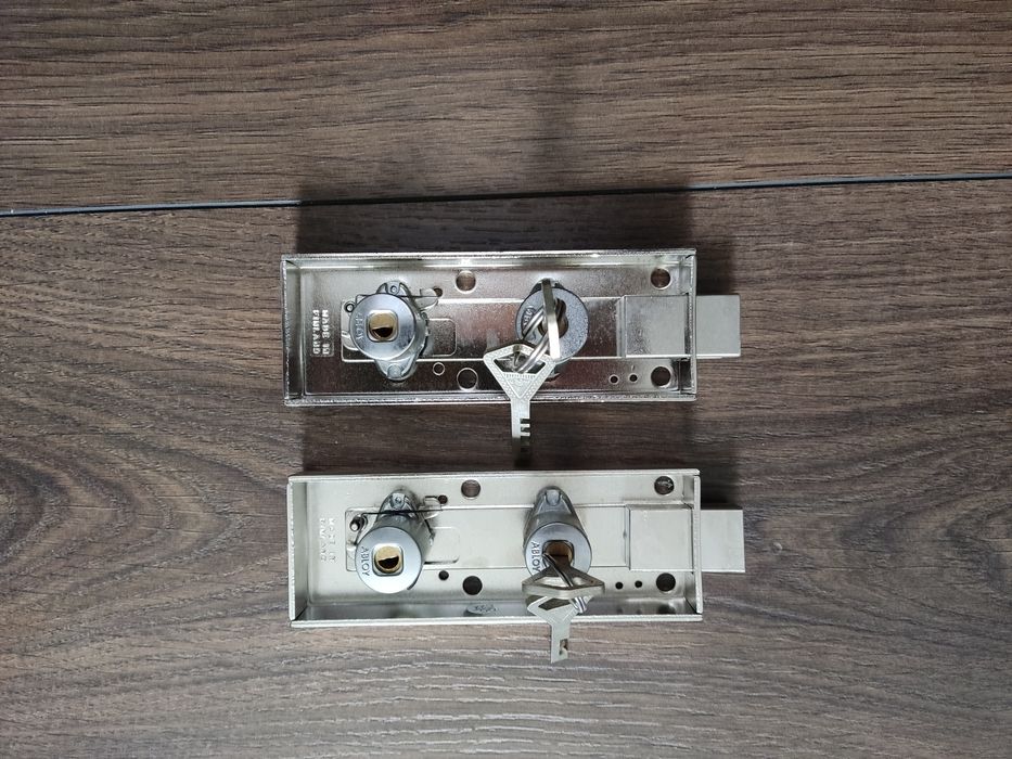 Продаю б.у замок для  ДЕПОЗИТНЫХ ЯЧЕЕК ABLOY