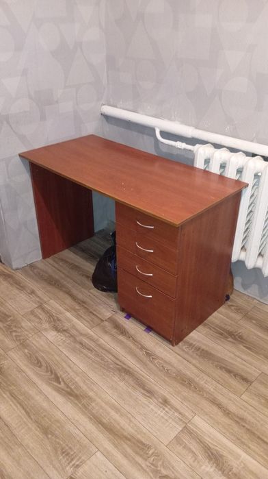 Стол письменный 116*55*75см рабочий офисный