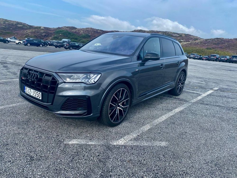 Audi q7 50 tdi sline matrix hud bose cam 360 black editition 7 osob
