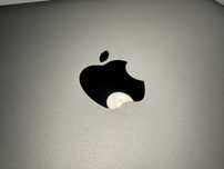 Macbook 13 A1932