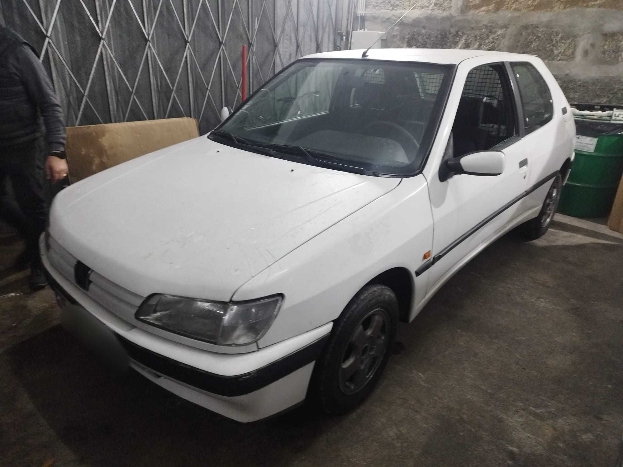 Peugeot 306 (12/1996)