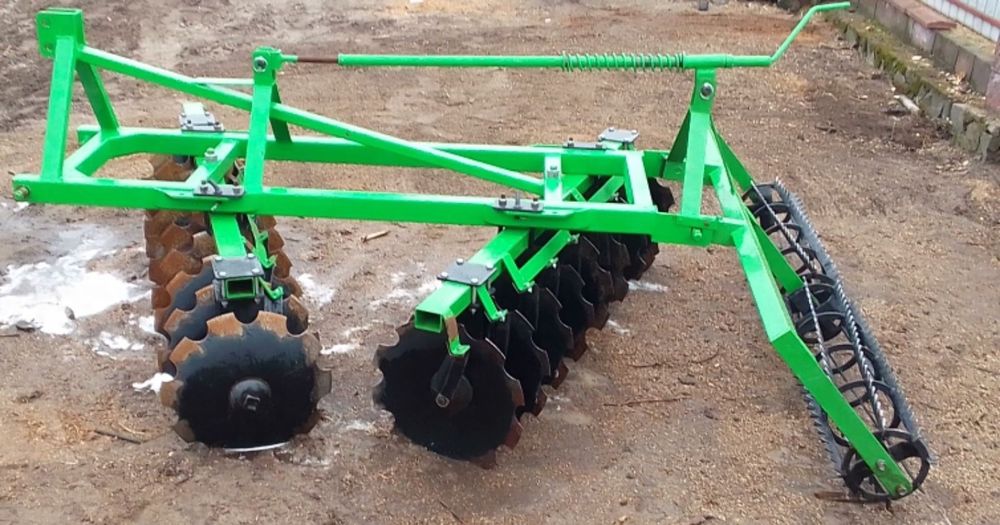 Навісна дискова борона