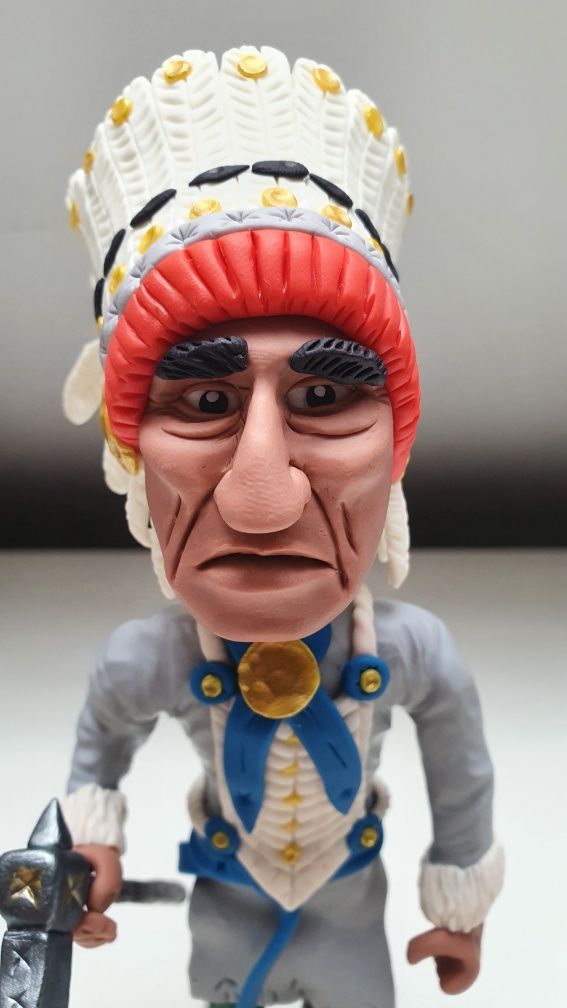 Indianin figurka z modeliny