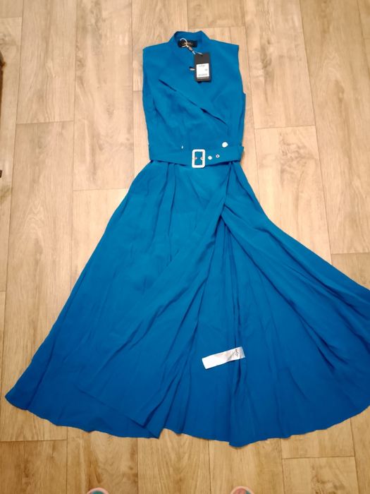 Продам стильное женское платье