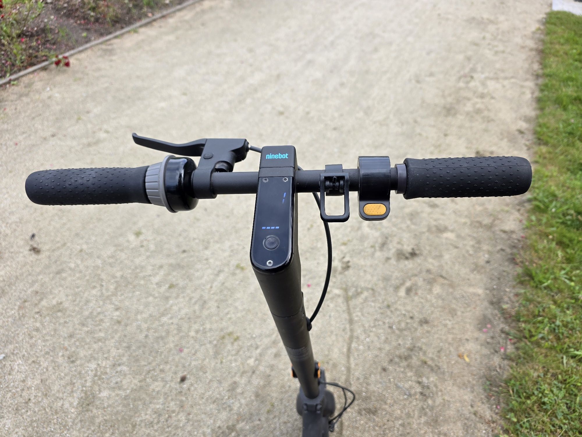 Hulajnoga Elektryczna Segway Ninebot MAX G30D II