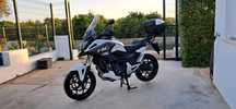 Honda NC 750 X de 2019 poucos km muitos extras