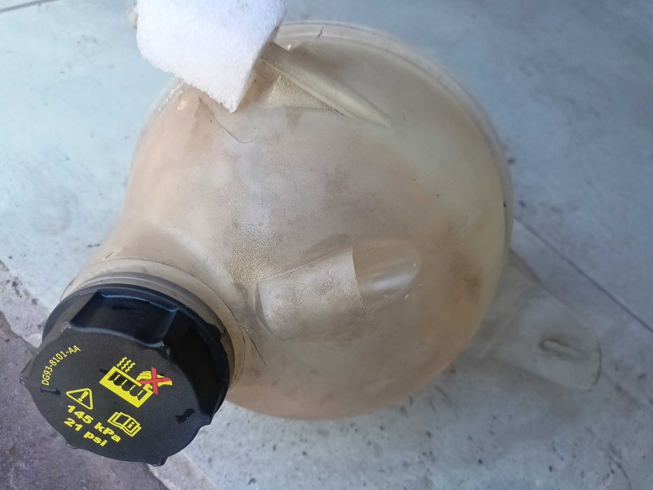 Oryginalny zbiorniczek cieczy chłodzacej FORD TRANSIT MK8