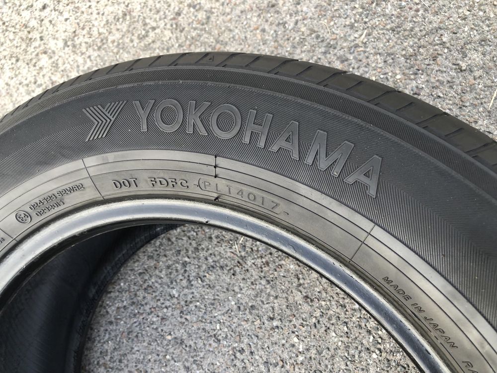 Шини Yokohama BluEarth E70 225/60 R17