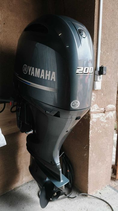 Silnik zaburtowy Yamaha F200XCA 2016r
