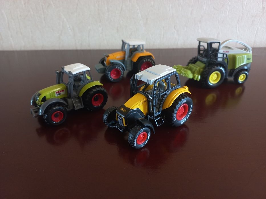 Набор игрушек 4 шт