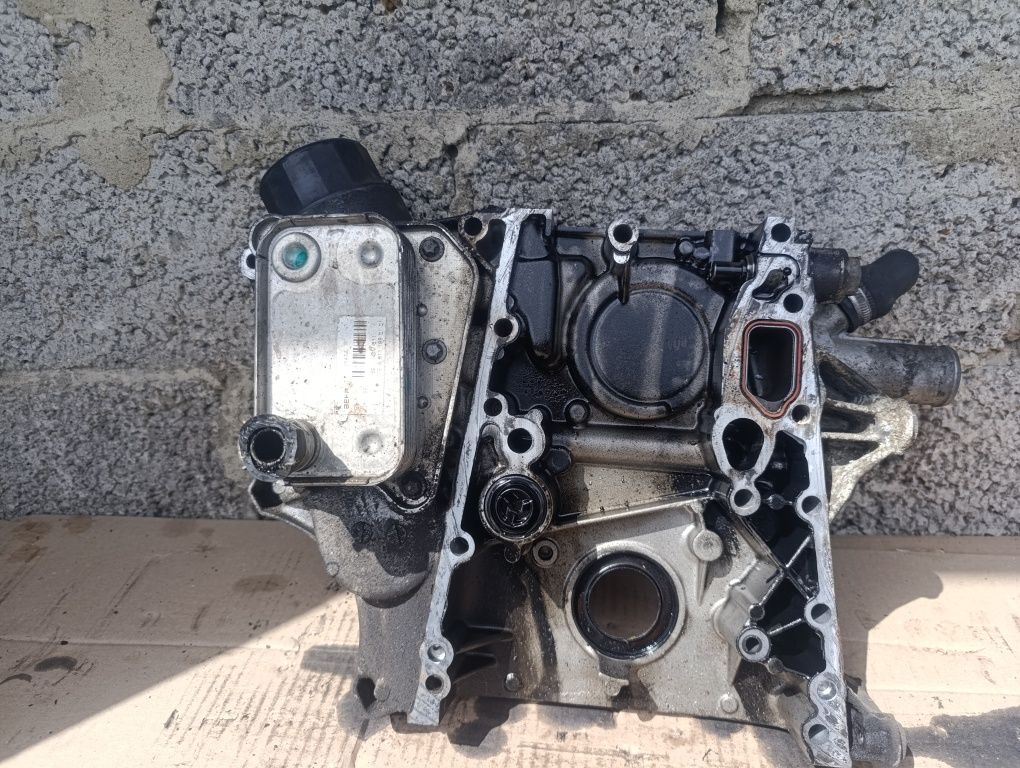 Бокова кришка ГРМ Om611 2.2 Mercedes sprinter Vito W210