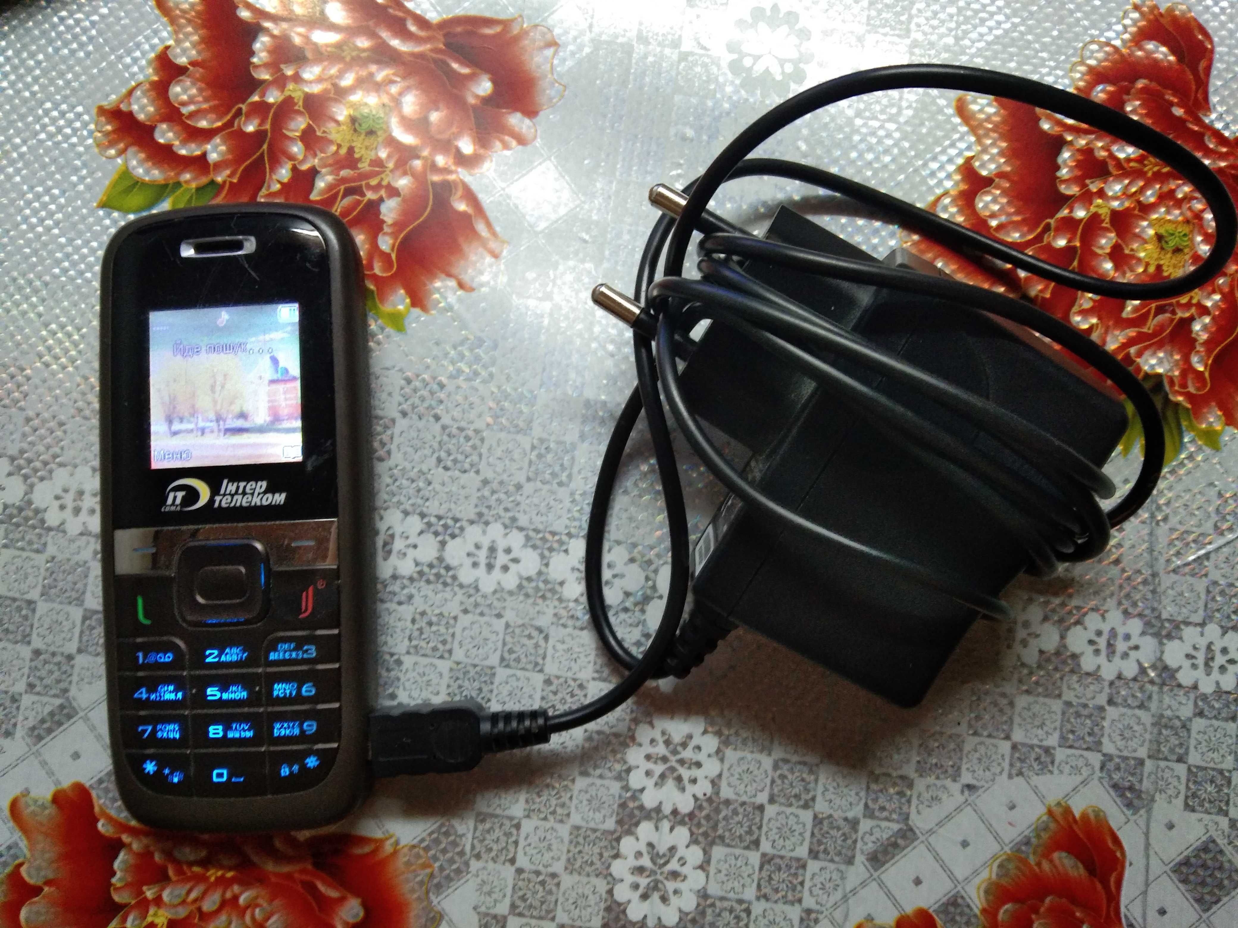 Мобильный телефон Huawei интер телеком CDMA, рабочий, на запчасти