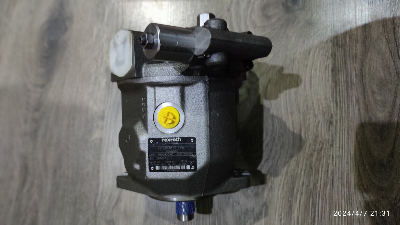 Гідронасос Rexroth R910903163 A10VSO 28DR/31R-PPA12N00