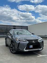 Lexus UX 2021 гибрид 2.0